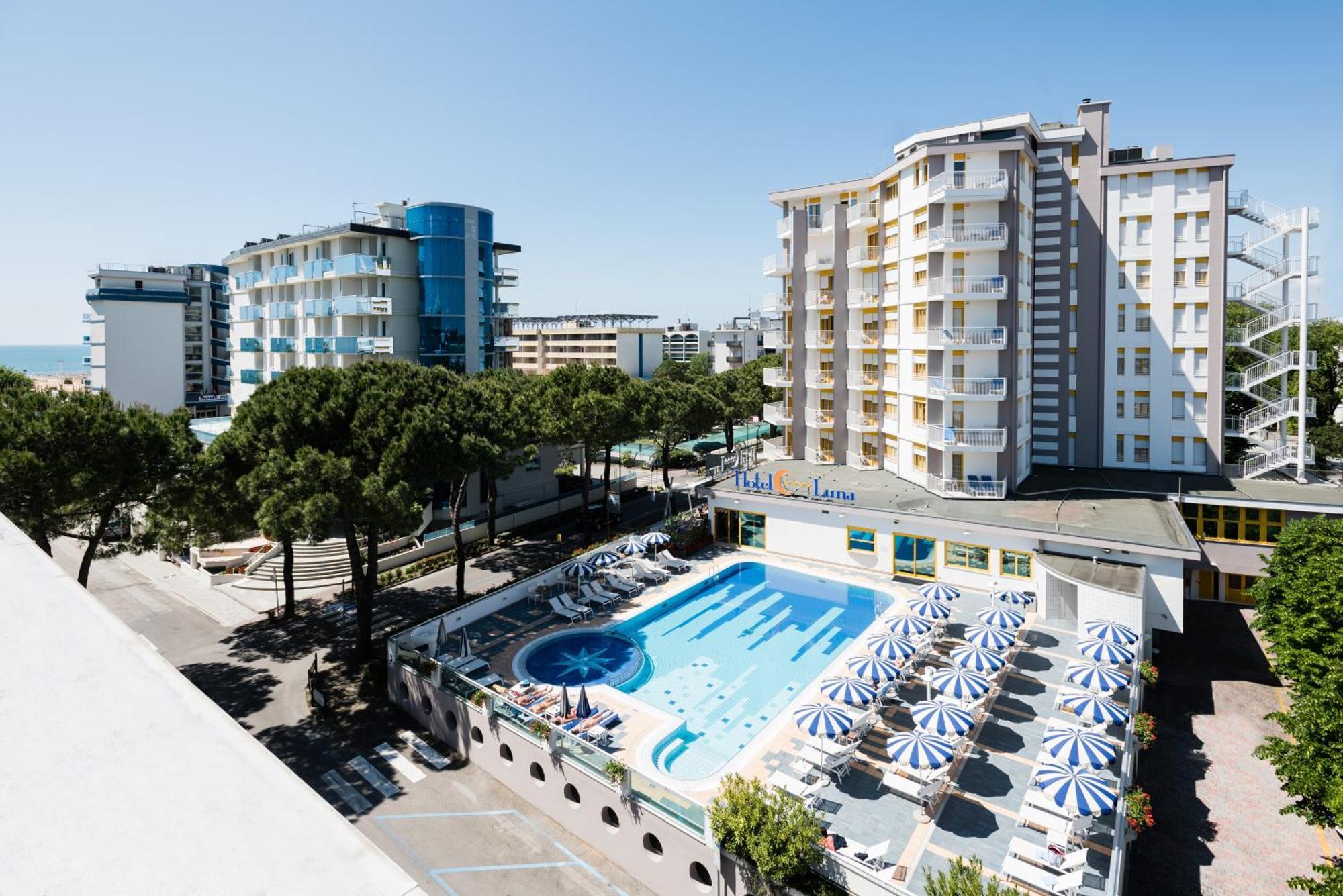 Hotel Luna Bibione Exterior photo